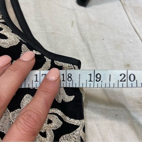 Lauren Ralph Lauren Embroidered Floral Tulle‎ Cocktail Dress Size 8 - Picture 10 of 13